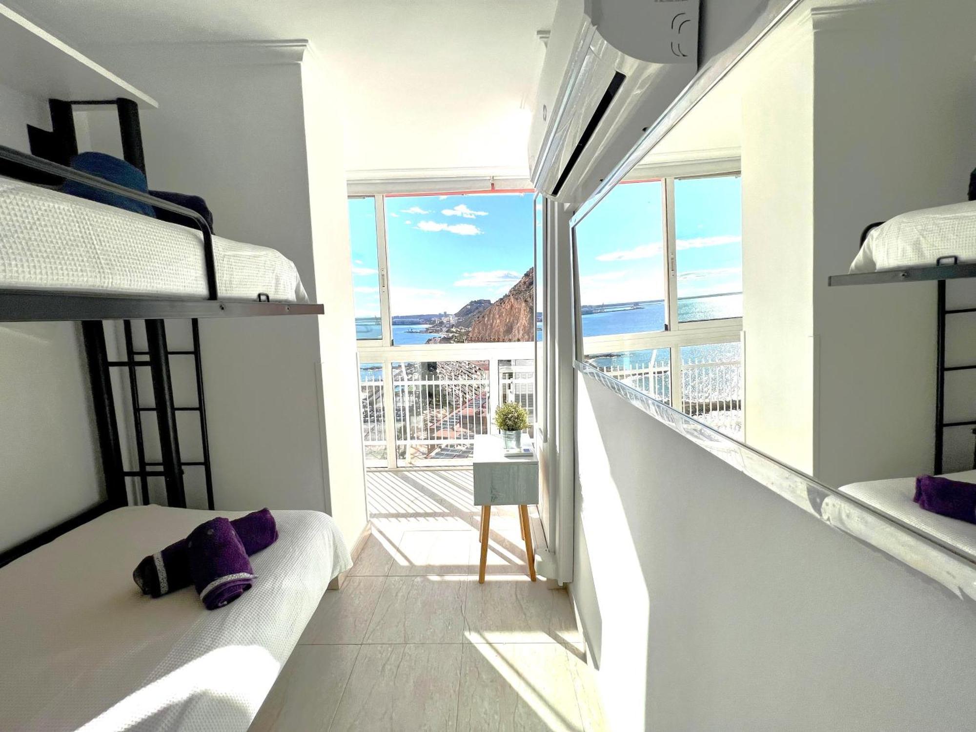 Vistas Al Mar. Gran Salon. Playa A 1 Minuto. Wifi Apartment Alicante Bagian luar foto